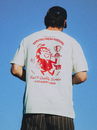 T-SHIRT SERVING FRESH PODIUMS