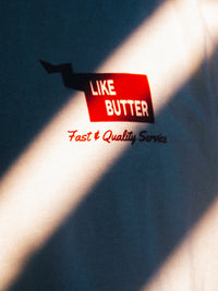 T-SHIRT SERVING FRESH PODIUMS